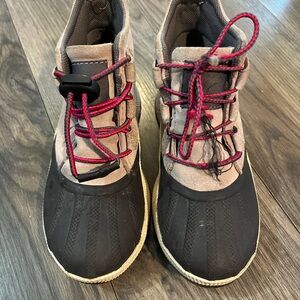 Sorel Kids boots purple size 1